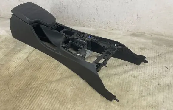 BMW 3 F30 F35 F31 Center console 105015903 58450713