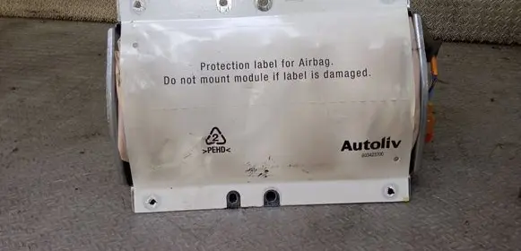 Volvo V70 Passenger airbag 8686538