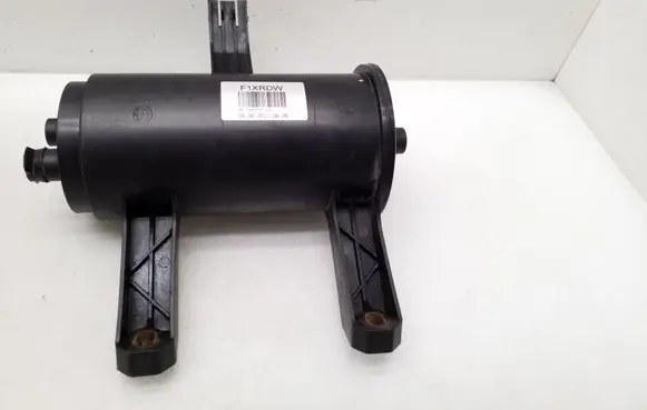 BMW 6 F12 F13 Active carbon filter fuel vapour canister 7223207