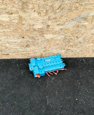 BMW X5 E53 Fuse module 8387543