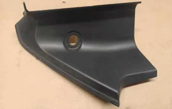 Mercedes-Benz E C207 W207 Windshield trim A2076930933