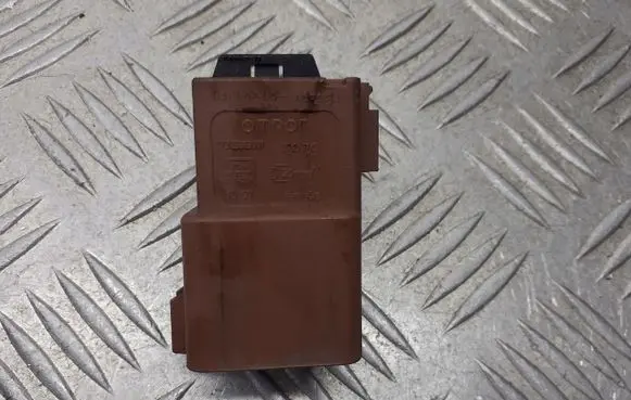 Citroen C5 Coolant fan relay 96509314ZE