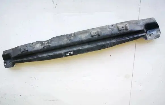Volkswagen Touareg I Radiator support slam panel
