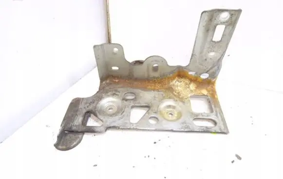 Nissan Qashqai+2 Engine mount bracket 23714JD20B