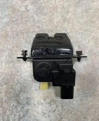 Hyundai Santa Fe Tailgate/trunk/boot exterior handle 8123026010 81230J5000