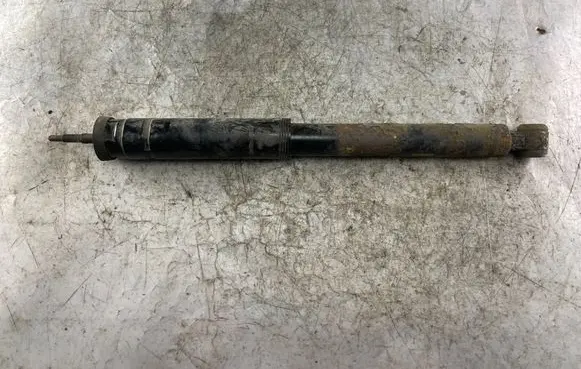 Mercedes-Benz C W202 Front shock absorber/damper 2023260198