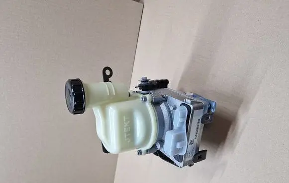 Dacia Dokker Power steering pump G5101433
