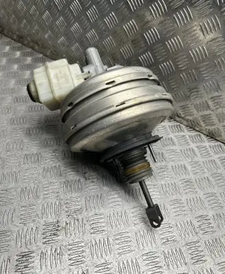 BMW 5 GT F07 Brake booster 296786685030