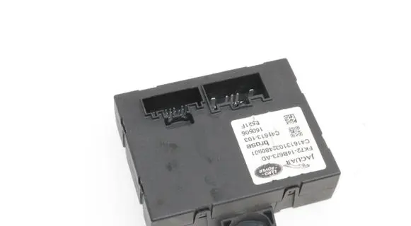Land Rover Discovery Sport Tailgate/trunk control unit/module FK7214B673AD