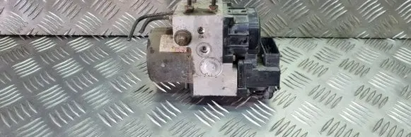 Subaru Forester SF ABS Pump 27531FC010 990101816 B0091