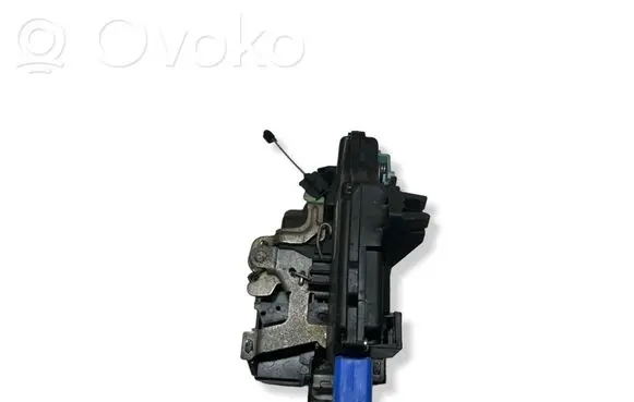 Volkswagen Golf Plus Front door lock 3D1837016 PA66307GF
