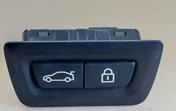 BMW 5 F10 F11 Tailgate/boot open switch button 9162645 61319162645 9275121