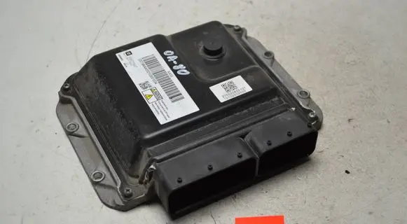 Opel Astra J Engine control unit/module MB2758008884 55577647