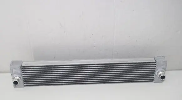 BMW X5M F85 Gearbox / Transmission oil cooler 7589470 17117589470