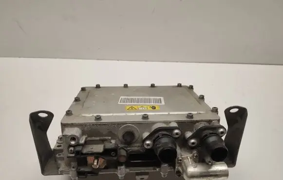 Mercedes-Benz EQC Voltage converter inverter A0003424800