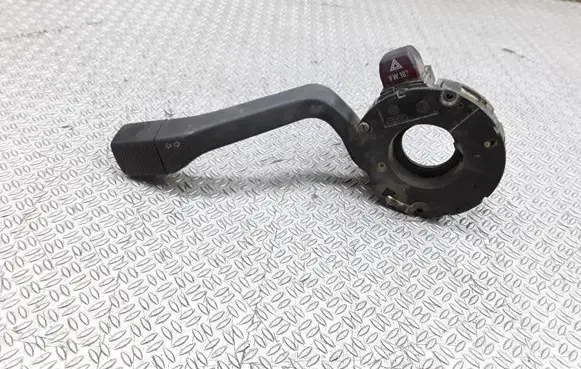 Volkswagen PASSAT B3 Indicator stalk QC88002