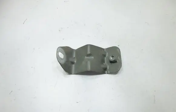 Audi A4 S4 B9 Fender mounting bracket 8W0821471