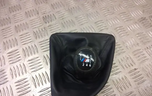 BMW 1 E82 E88 Gear lever shifter trim leather/knob 8037305