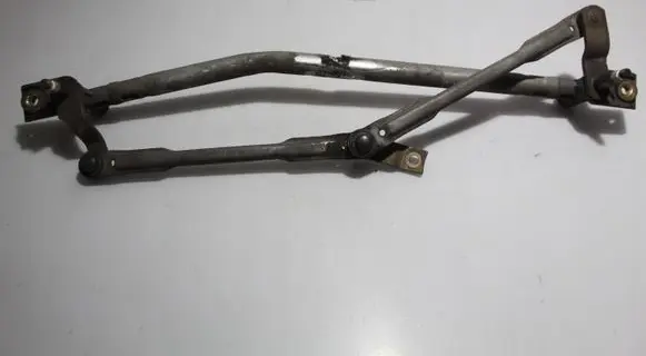 Skoda Fabia Mk1 (6Y) Front wiper linkage 