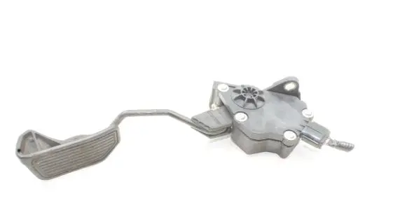 Toyota Prius (XW30) Accelerator throttle pedal 7811012060