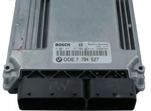 BMW X3 E83 Engine control unit/module 0281011121