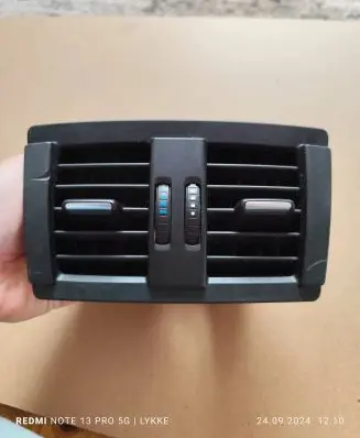BMW 3 F30 F35 F31 Rear air vent grill 16828110 9207330
