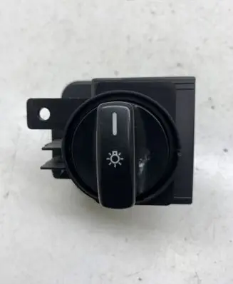Mercedes-Benz A W169 Light switch 1695452204 32220202