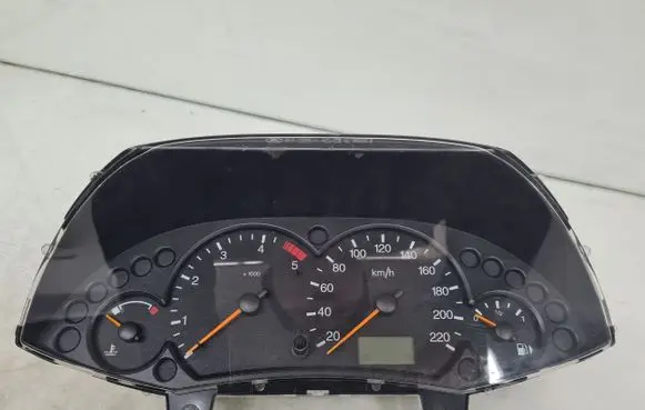 Ford Focus Speedometer (instrument cluster) 1M5F10849PB