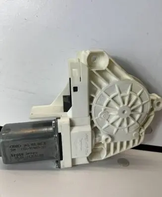 Audi A7 S7 4G Front door window regulator motor 8K0959802B