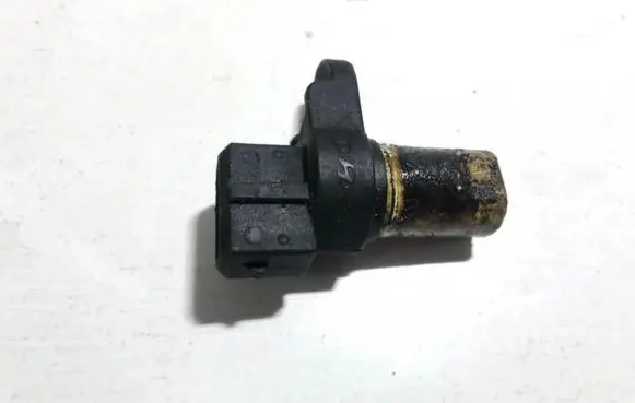 Hyundai Accent Camshaft position sensor 3935022600 39350-22600