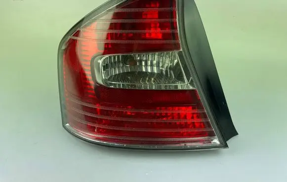 Subaru Legacy Rear/tail lights 2VL946060