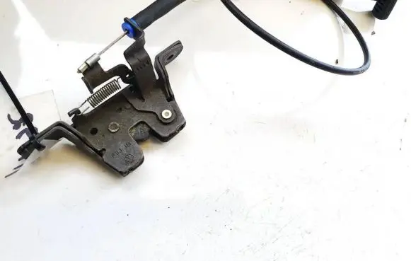 Volkswagen Jetta V Tailgate/trunk/boot lock/catch/latch