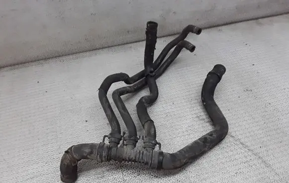 Renault Megane II Engine coolant pipe/hose