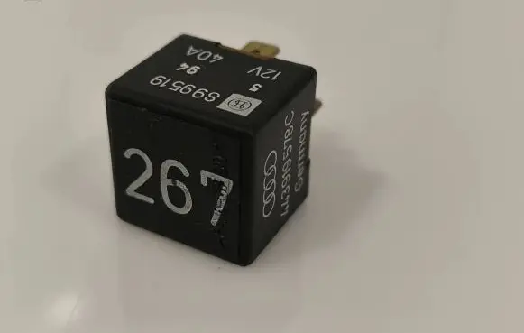 Audi A4 S4 B5 8D Other relay 443919578C