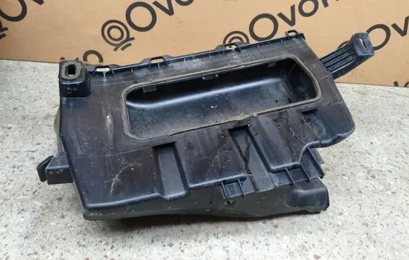 Volvo XC90 Air intake duct part 31353768