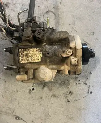 Nissan Patrol Y61 Fuel injection high pressure pump 16700VG100 1093424026
