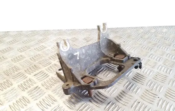 Renault Trafic III (X82) Gearbox mounting bracket 112228161R