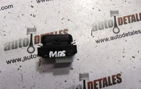 Mercedes-Benz S W220 Electric window control switch A2208201210