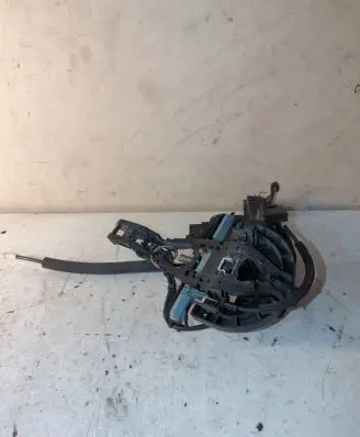 Jaguar XF X250 Rear door lock 8X2324994AE