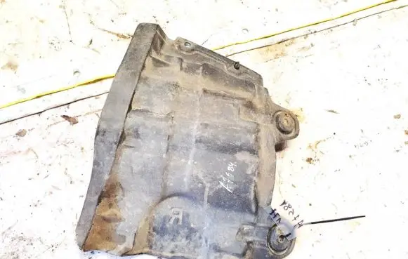 Nissan Murano Z50 Engine splash shield/under tray 64838ca000