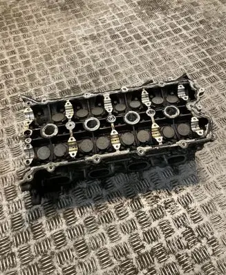 Engine head