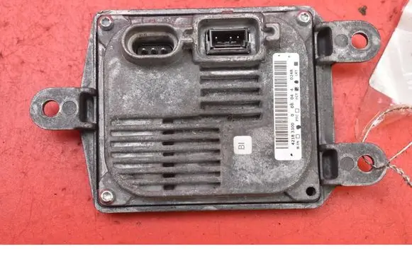 Skoda Octavia Mk2 (1Z) Voltage converter/converter module 35XT5D