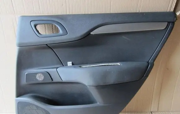 Citroen C4 II Rear door card panel trim