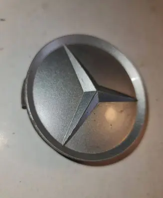 Mercedes-Benz C W203 Original wheel cap 2014010225