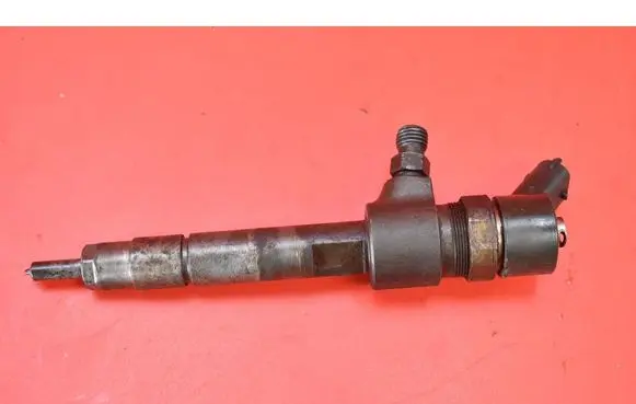 Opel Zafira B Fuel injector 0445110276
