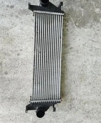 Jeep Grand Cherokee Intercooler radiator 55038004AE