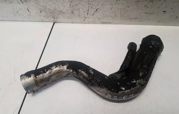 Volkswagen PASSAT B6 Intercooler hose/pipe