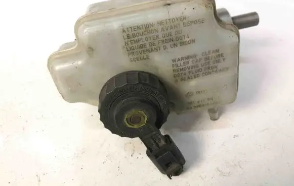 Audi A3 S3 8P Master brake cylinder 1K1611301C