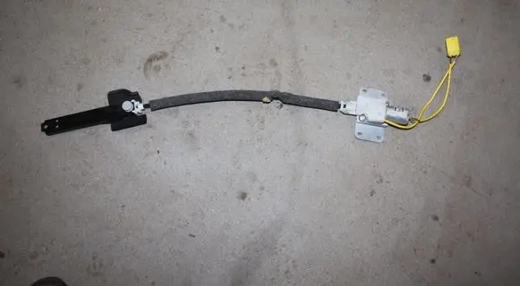 Volkswagen Phaeton Seat belt adjustment motor 560973354D