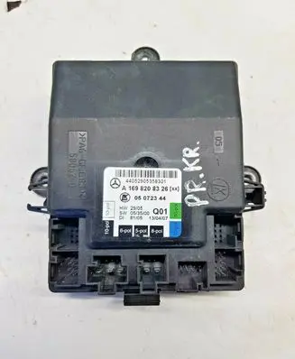 Mercedes-Benz C AMG W203 Door control unit/module A1698208326 nr1933